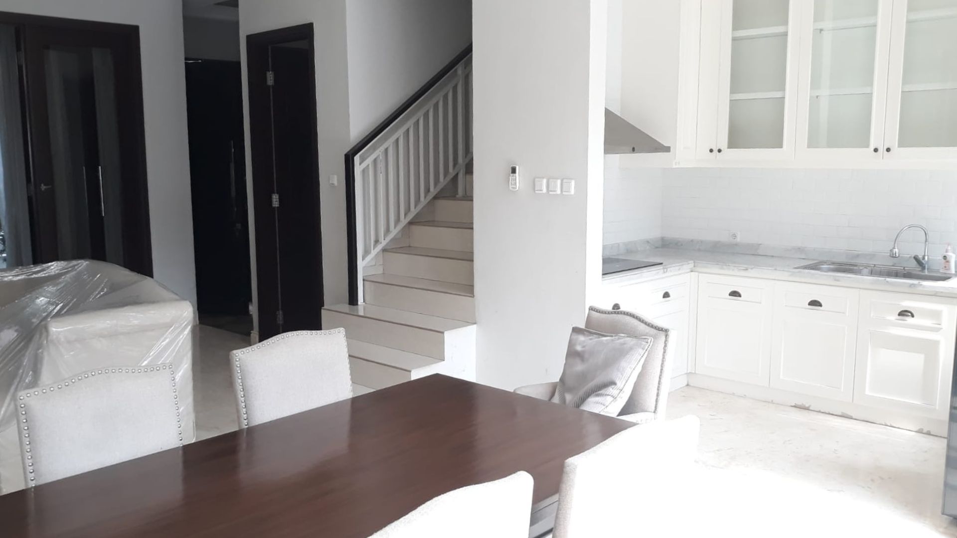 For Rent 3BR House South Jakarta Kemang KMGS125