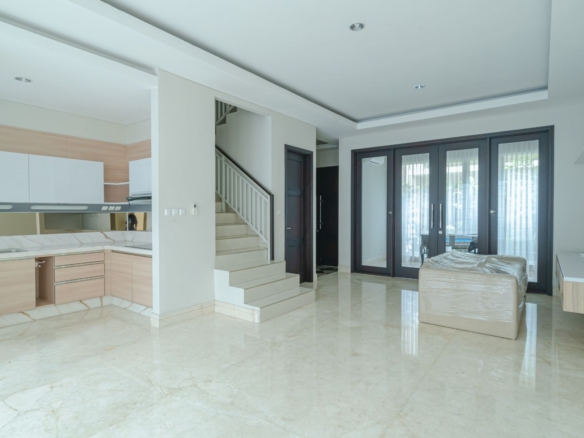 For Buy 3BR House South Jakarta Kemang KMGS139
