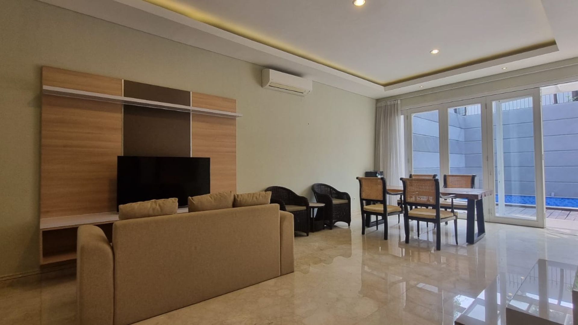 For Rent 3BR House South Jakarta Kemang KMG289