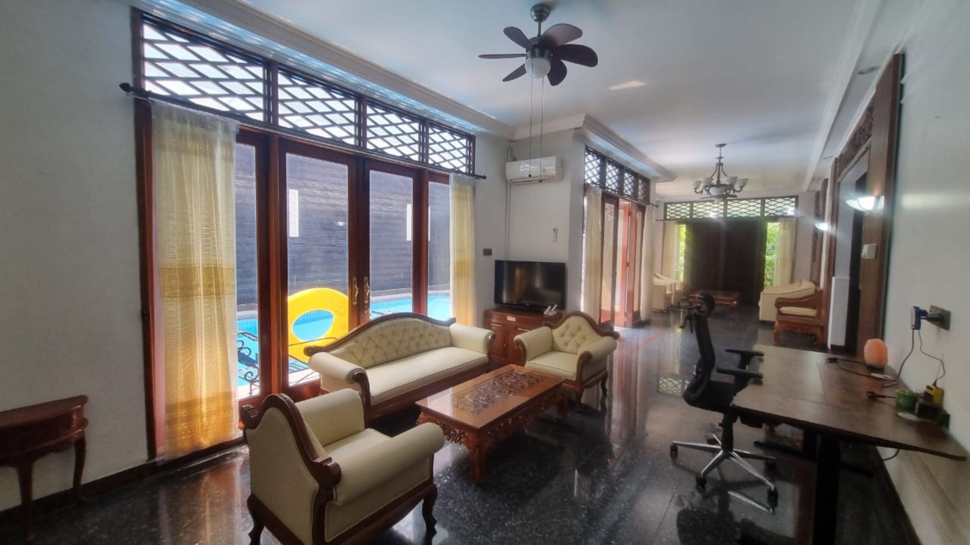 For Rent 4BR House South Jakarta Kebayoran Baru KBBR065