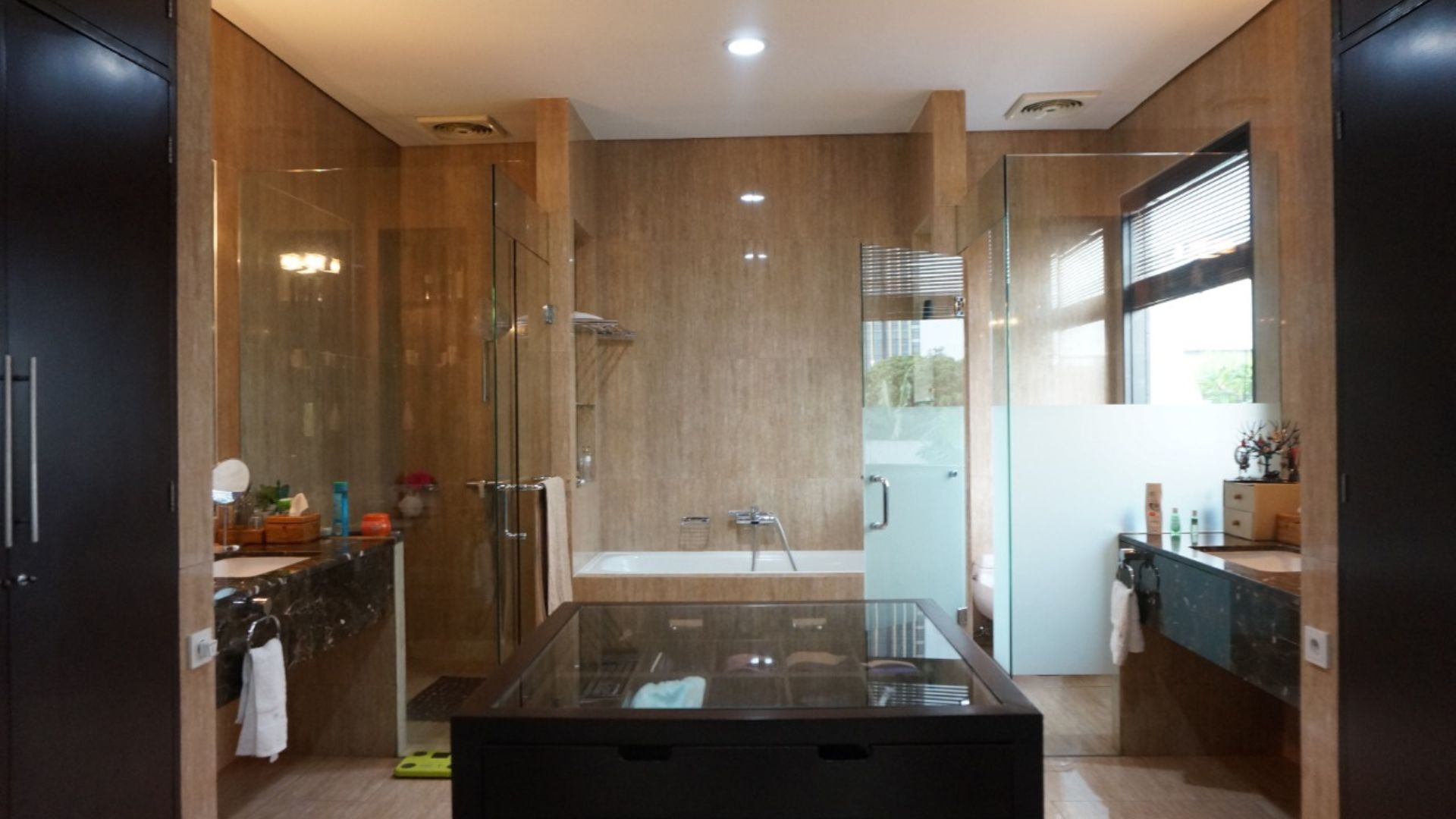 Exclusive 4BR Strategic Location – Cilandak