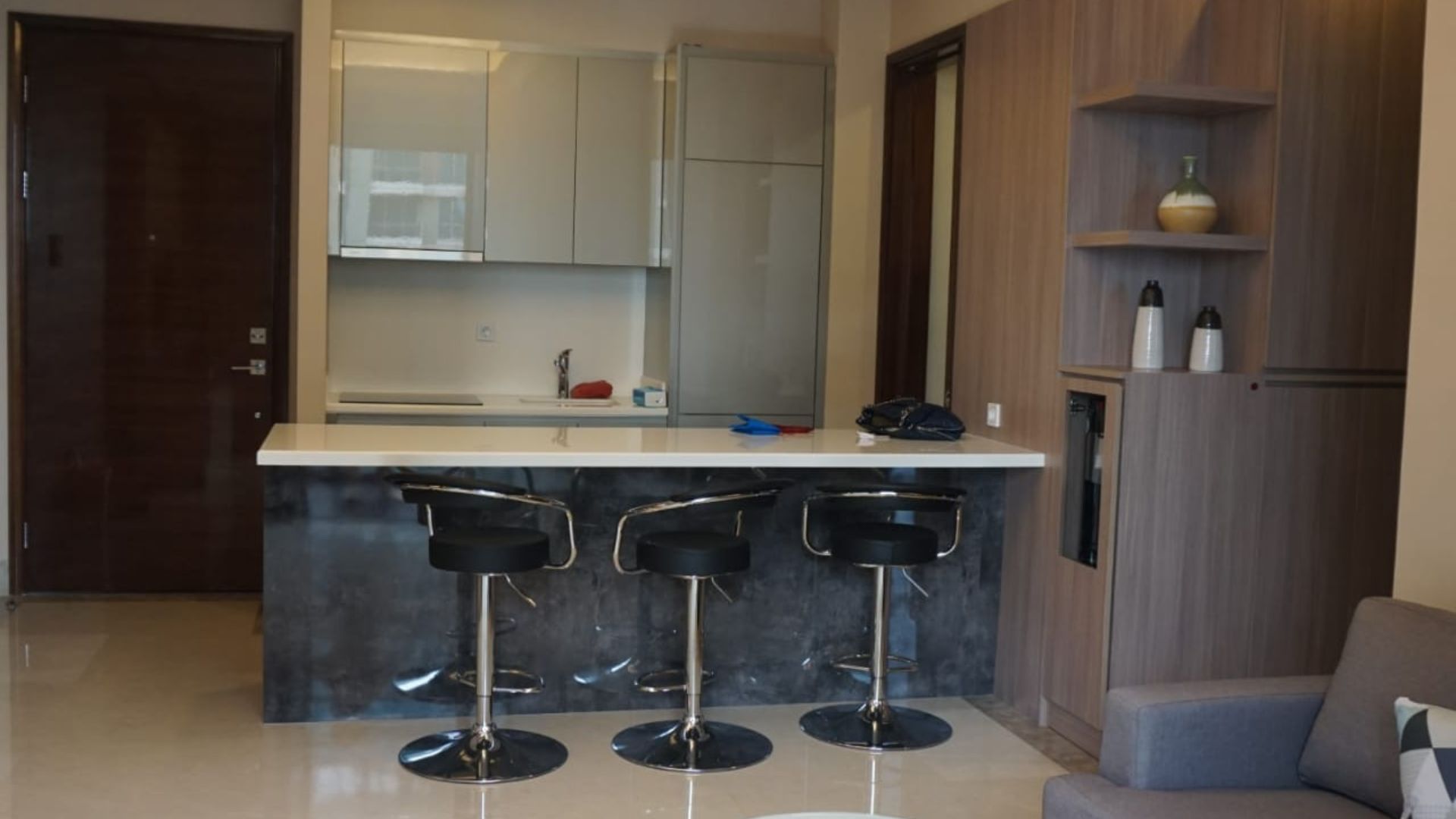 District 8 – 2BR Modern Executive Living