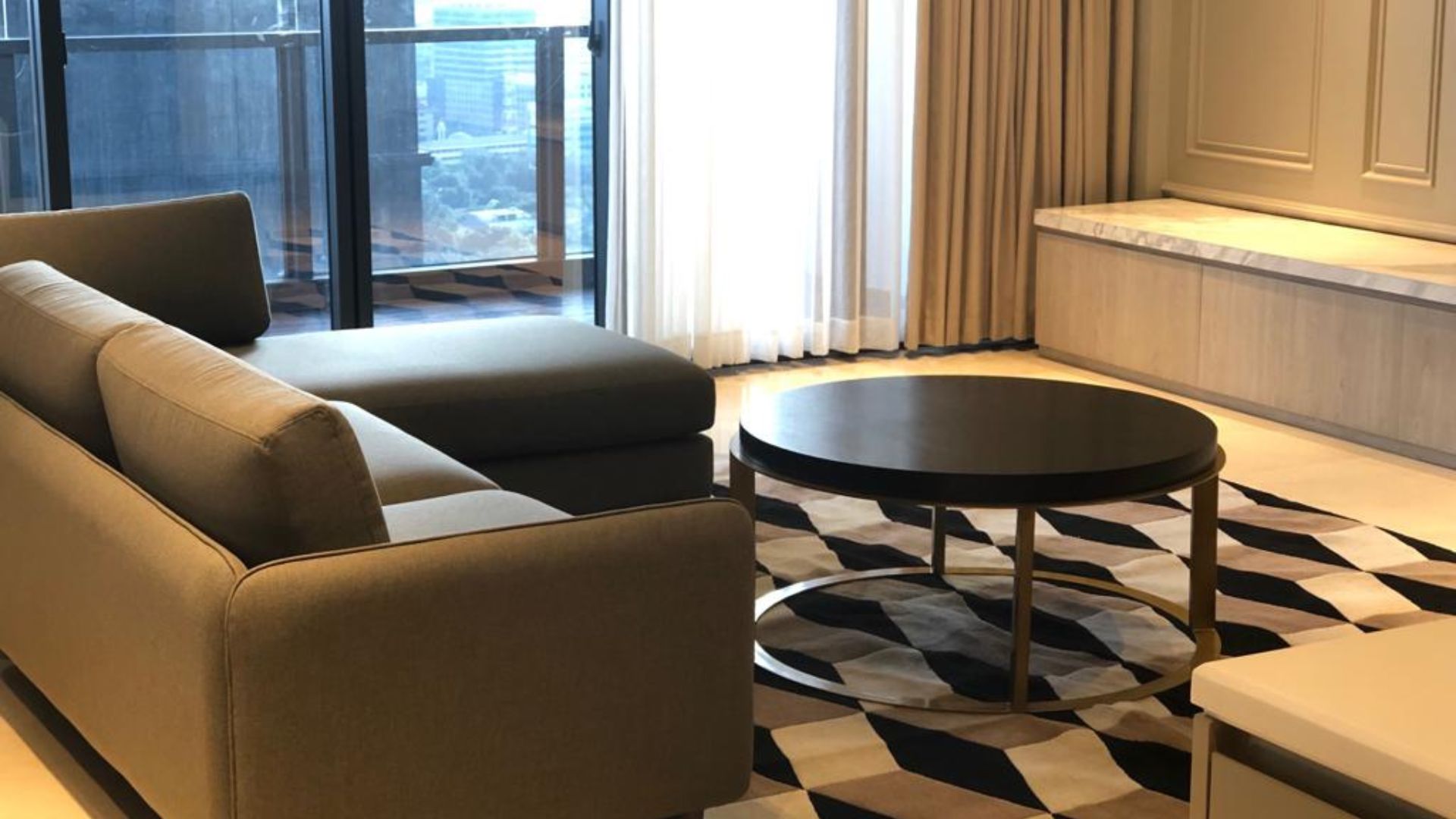 District 8 – Grand Sky Residence 3BR