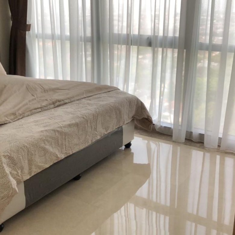 DISTRICT 8-4BR-BEDROOM 1