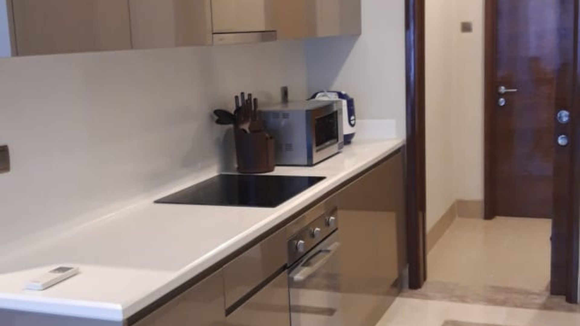 District 8 – Signature Family 4BR Apartment