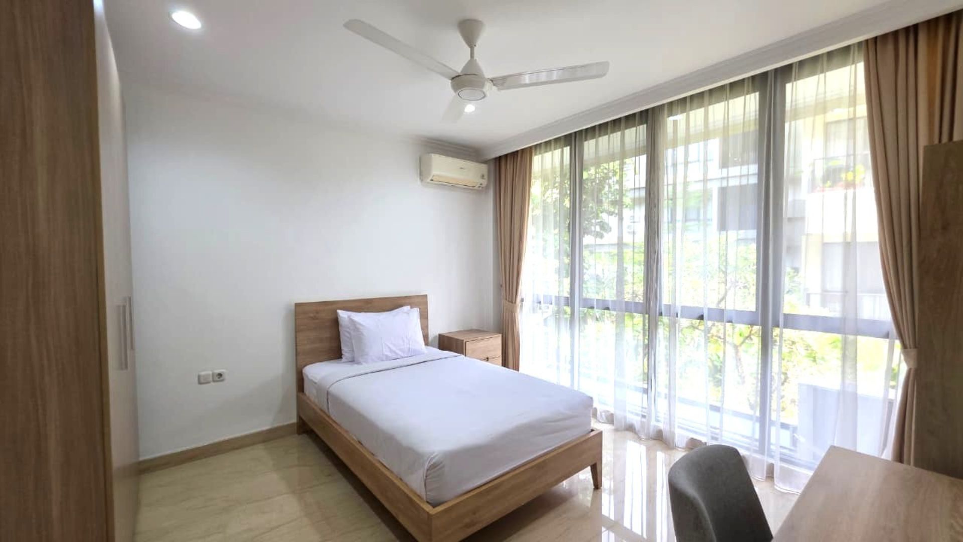 For Rent 3BR Apartment Executive Paradise South Jakarta Cilandak EP024