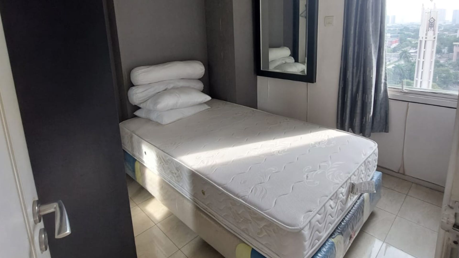 Prestigious 3BR Family Living at FX Residence