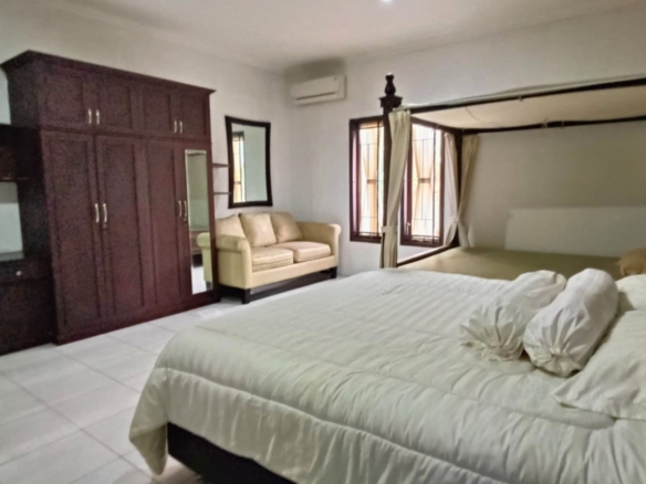 For Rent 6BR House South Tangerang Bintaro BTR004