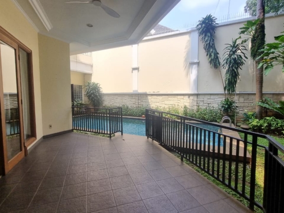 For Rent 4BR House South Jakarta Pondok Indah PNDIND024