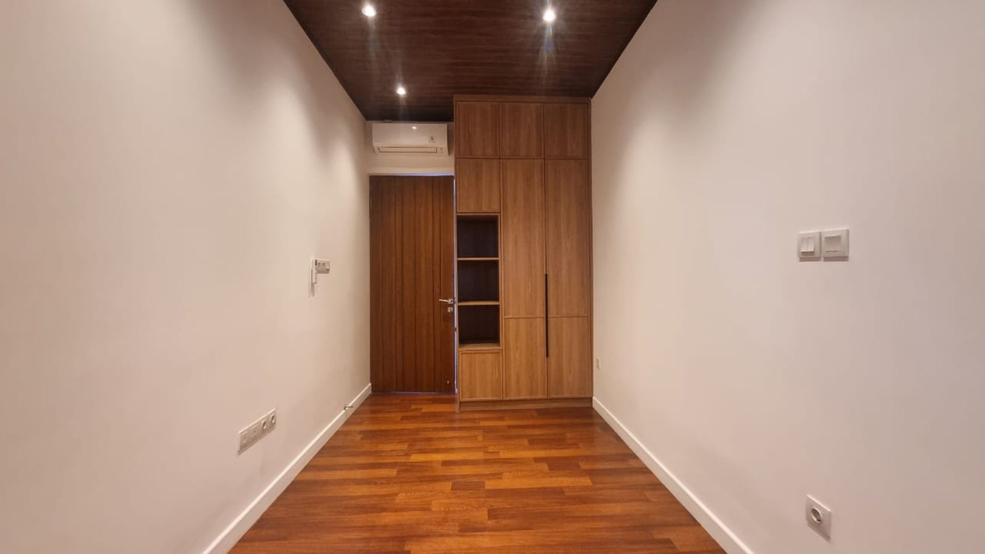 For Buy 3BR House South Jakarta Cilandak CLDS596
