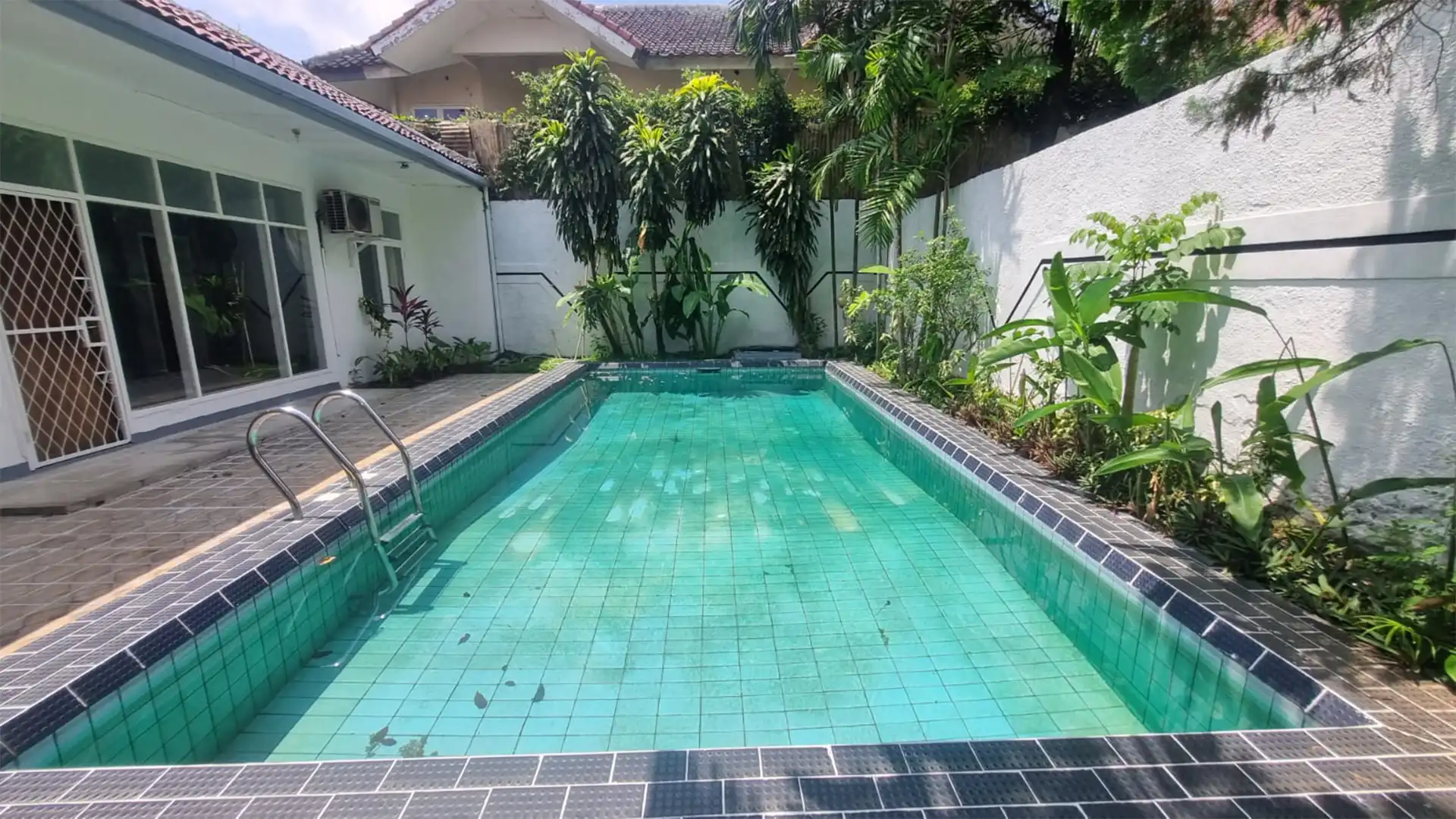 Jeruk Purut-4BR-Swimming Pool