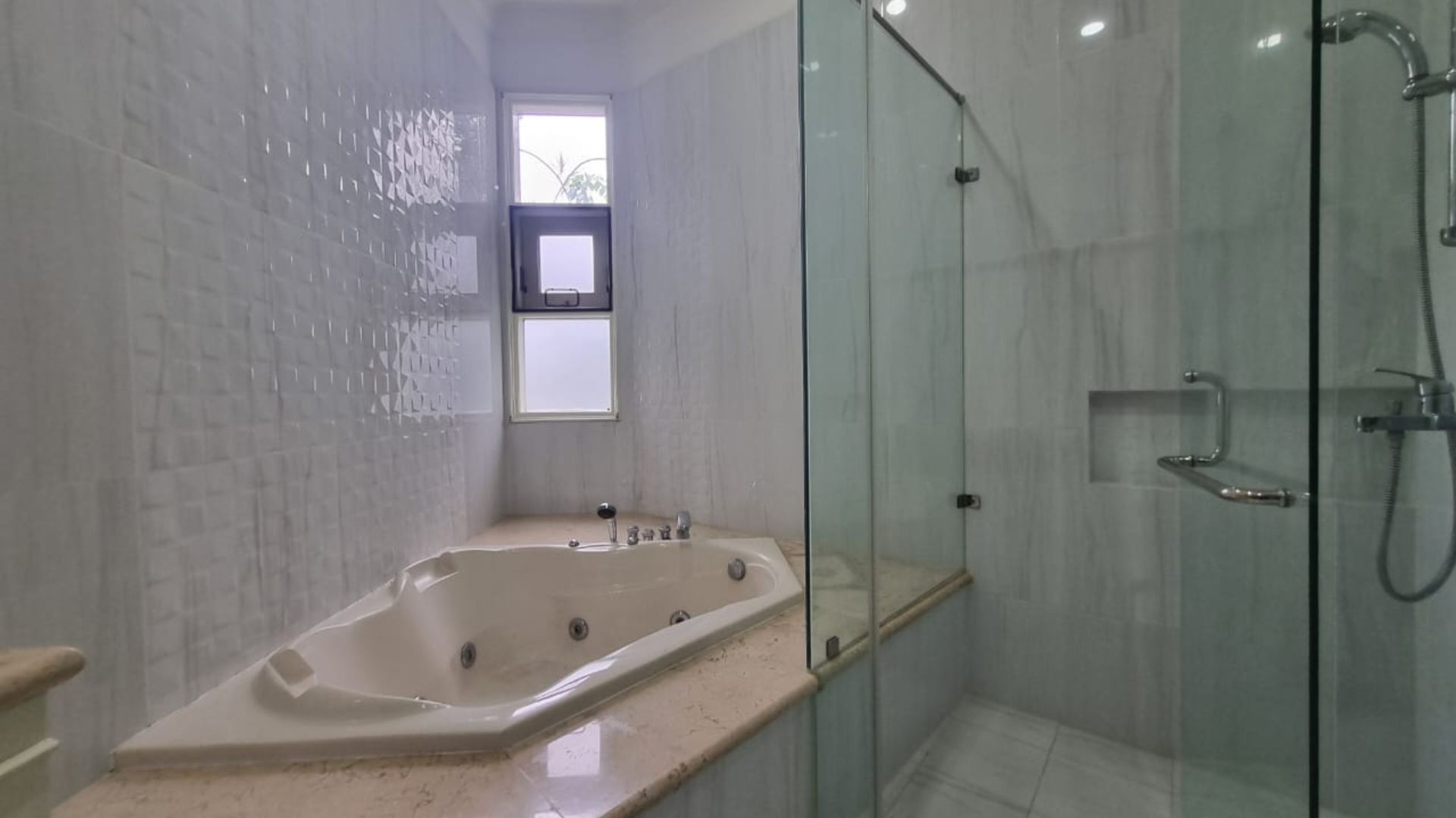 For Rent 5BR House South Jakarta Cilandak CLD405