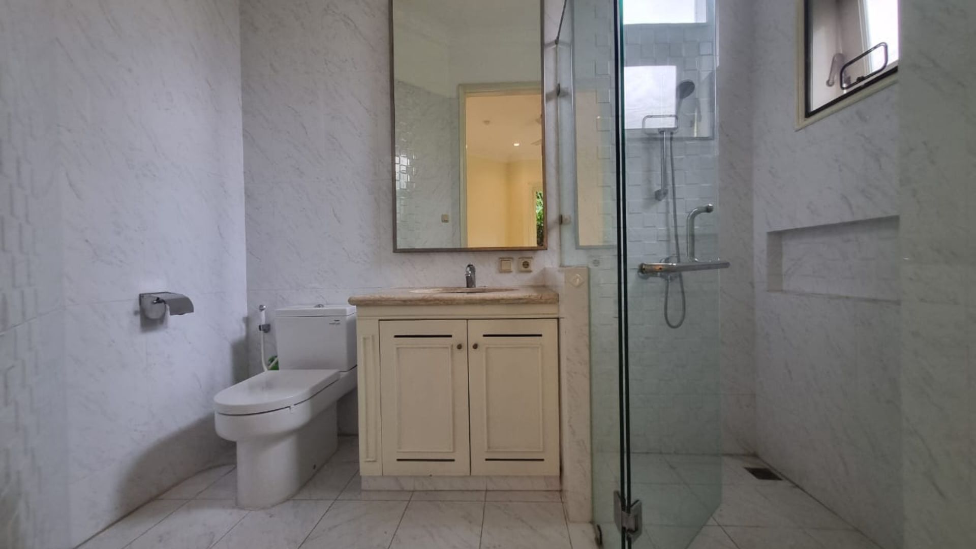 For Rent 5BR House South Jakarta Cilandak CLD405