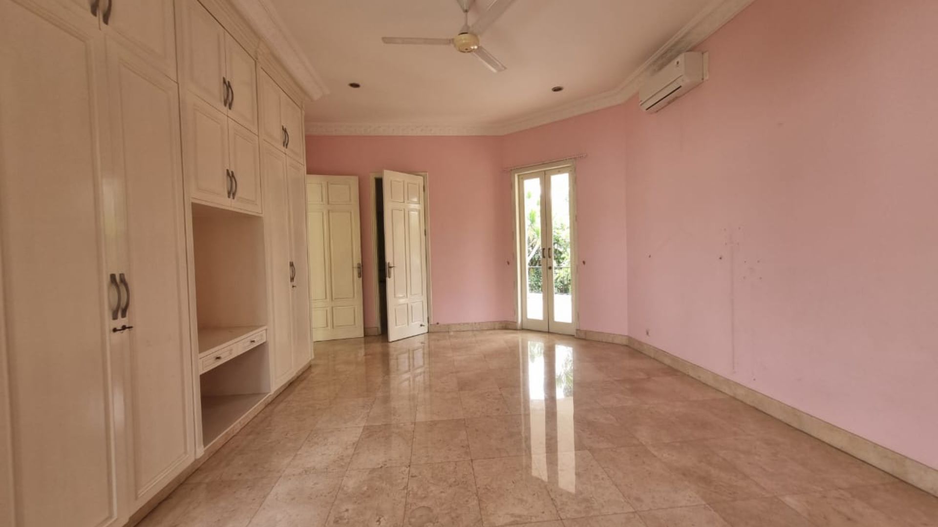 For Rent 5BR House South Jakarta Cilandak CLD405