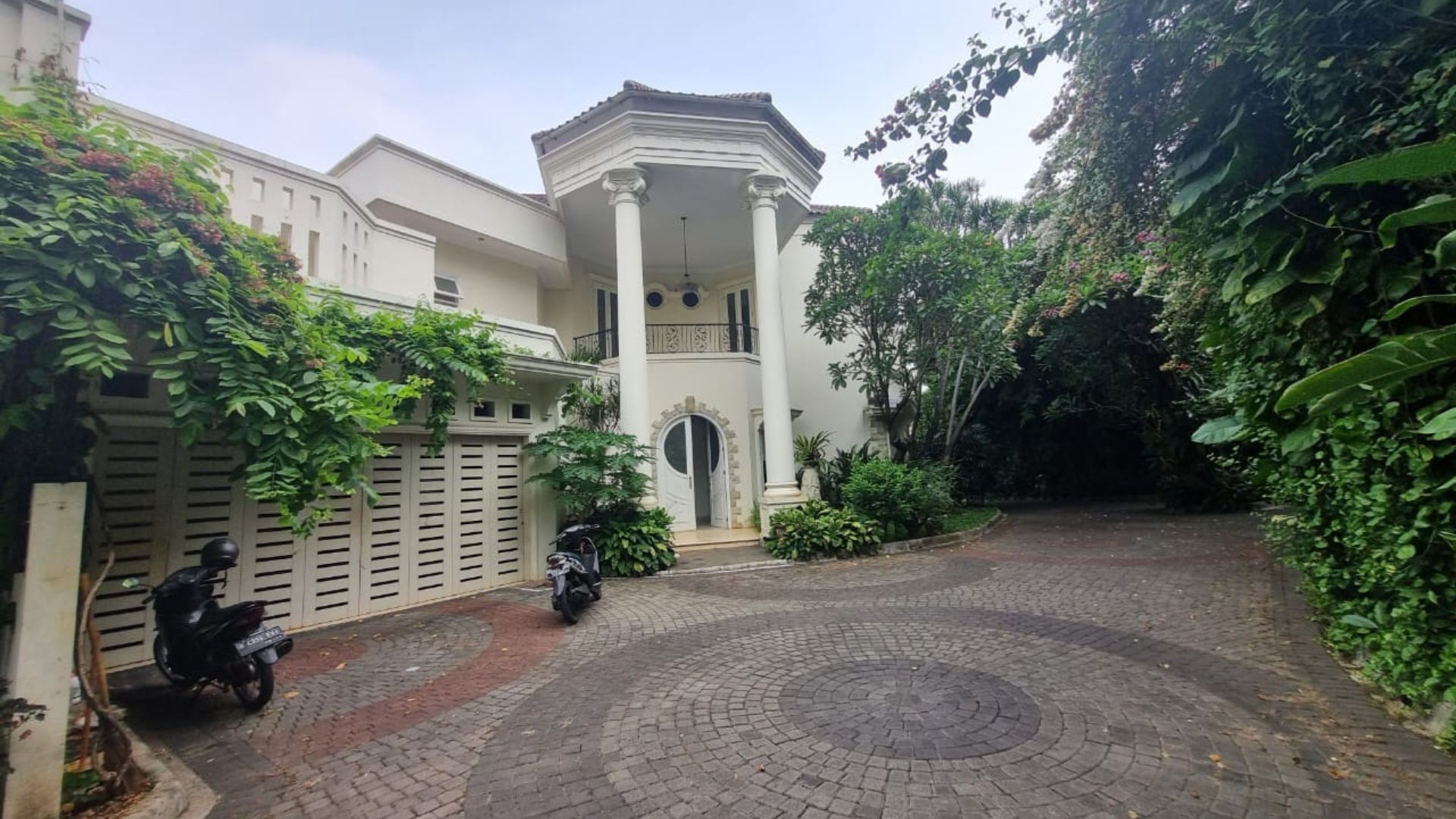 For Rent 5BR House South Jakarta Cilandak CLD405