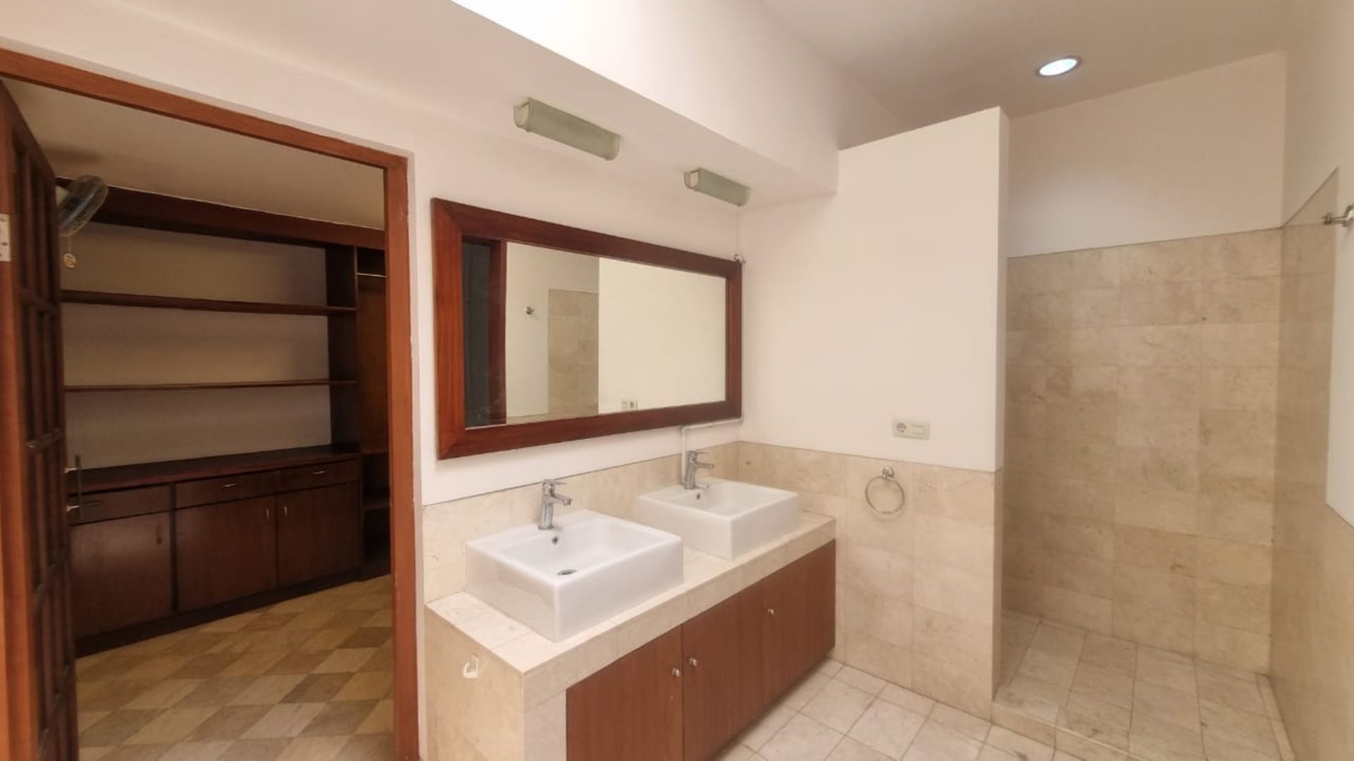 For Rent 5BR House South Jakarta Cipete CPT357