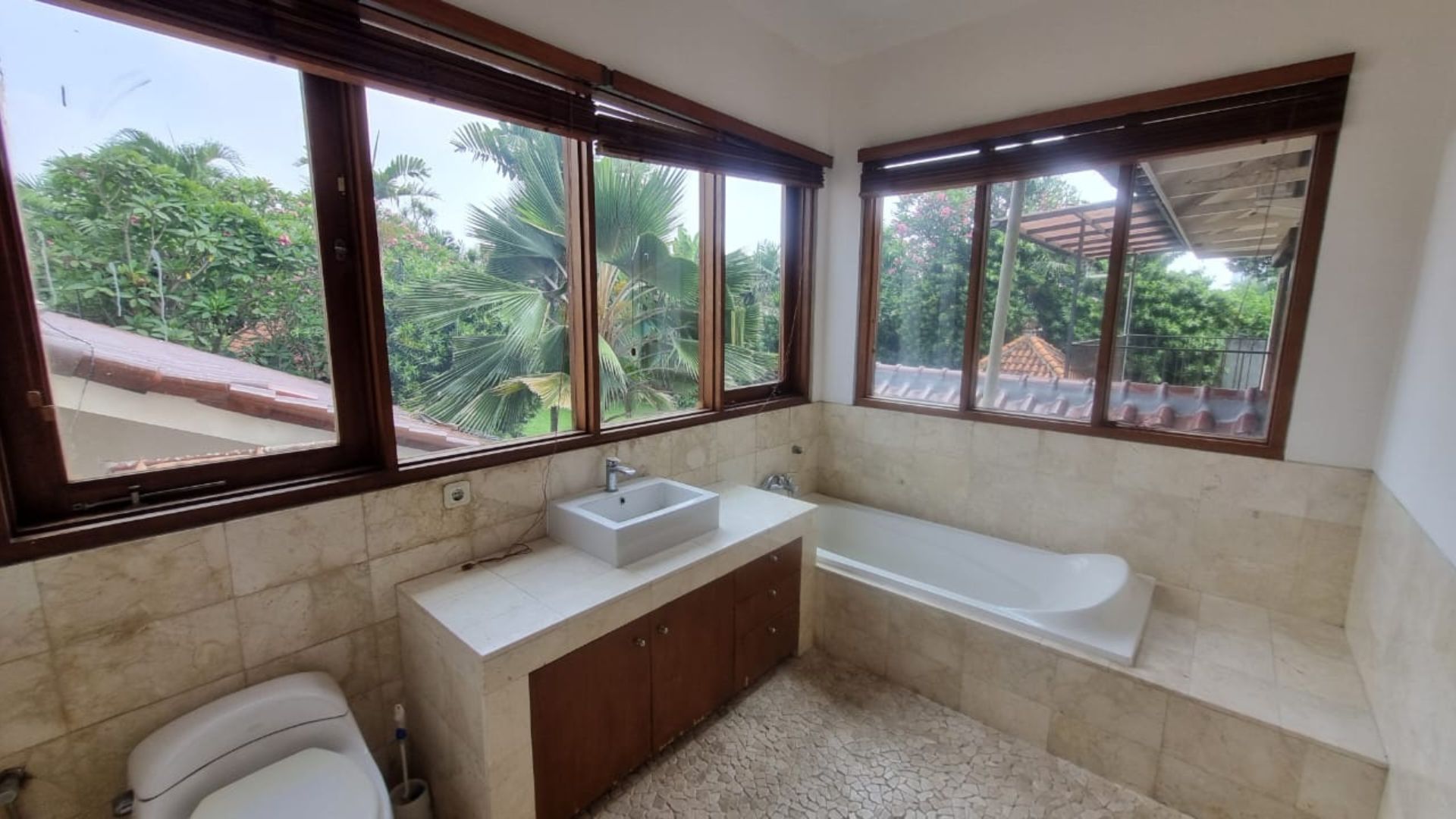 For Rent 5BR House South Jakarta Cipete CPT357