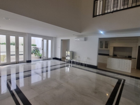 Jl. Daksa 2 No . 5B-4BR-LIVING AREA 1