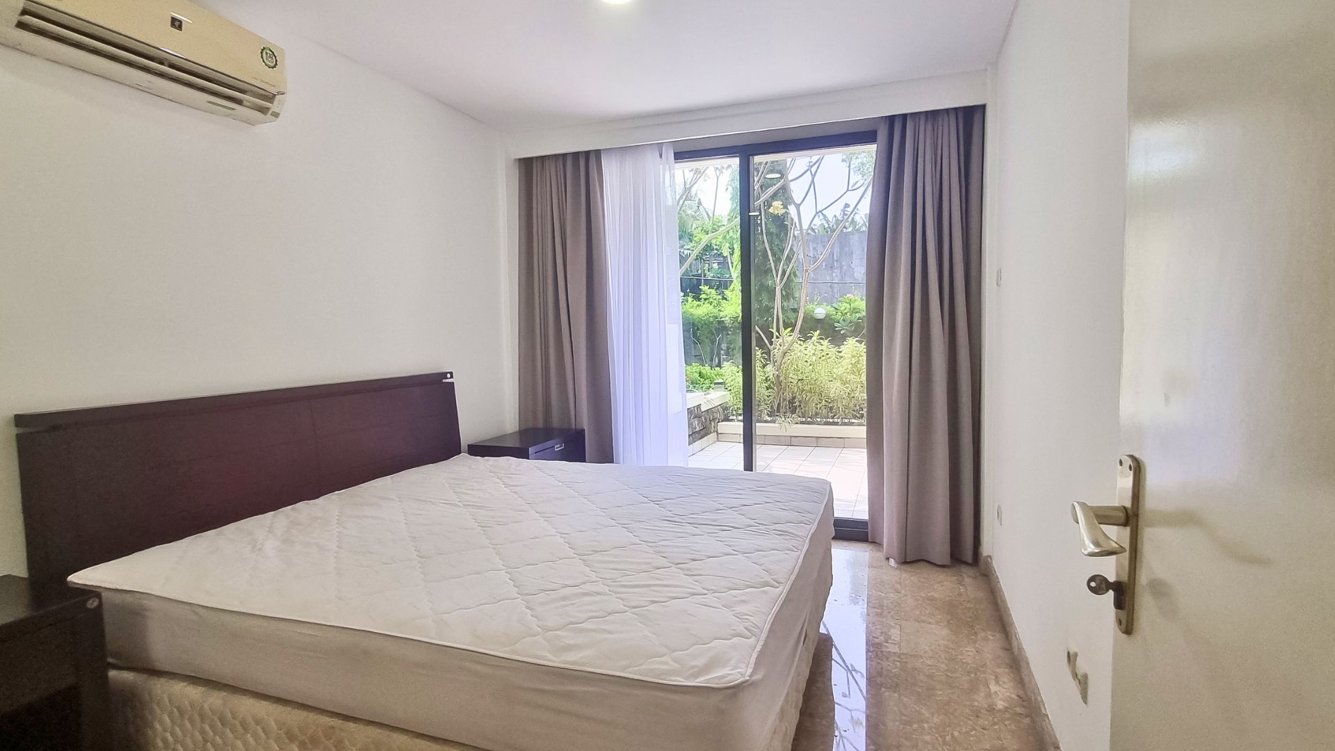 For Rent 1BR House South Jakarta Kemang KMGS153