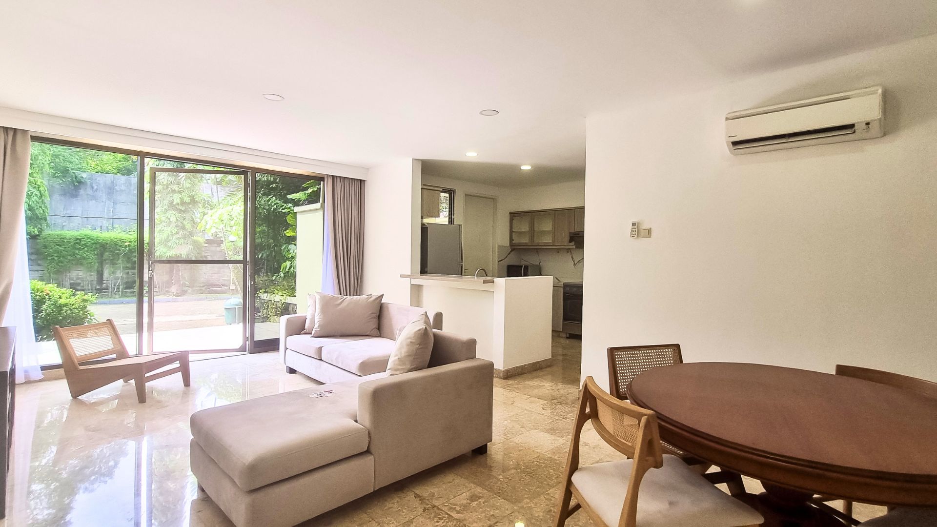 For Rent 1BR House South Jakarta Kemang KMGS153
