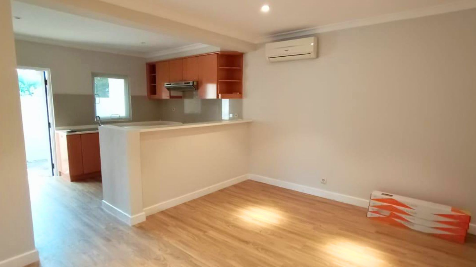 For Rent 3BR House South Jakarta Kemang KMGS113