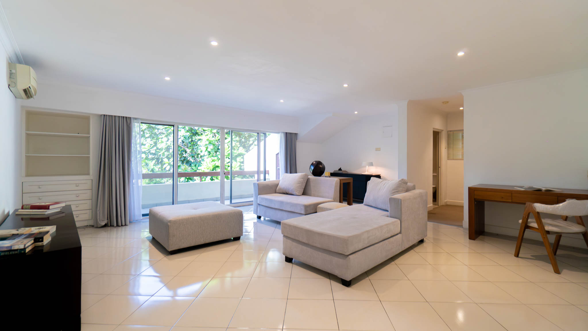 For Rent 3BR House South Jakarta Kemang KMGS157