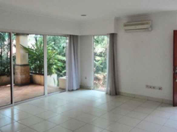 For Rent 3BR House South Jakarta Kemang KMG017