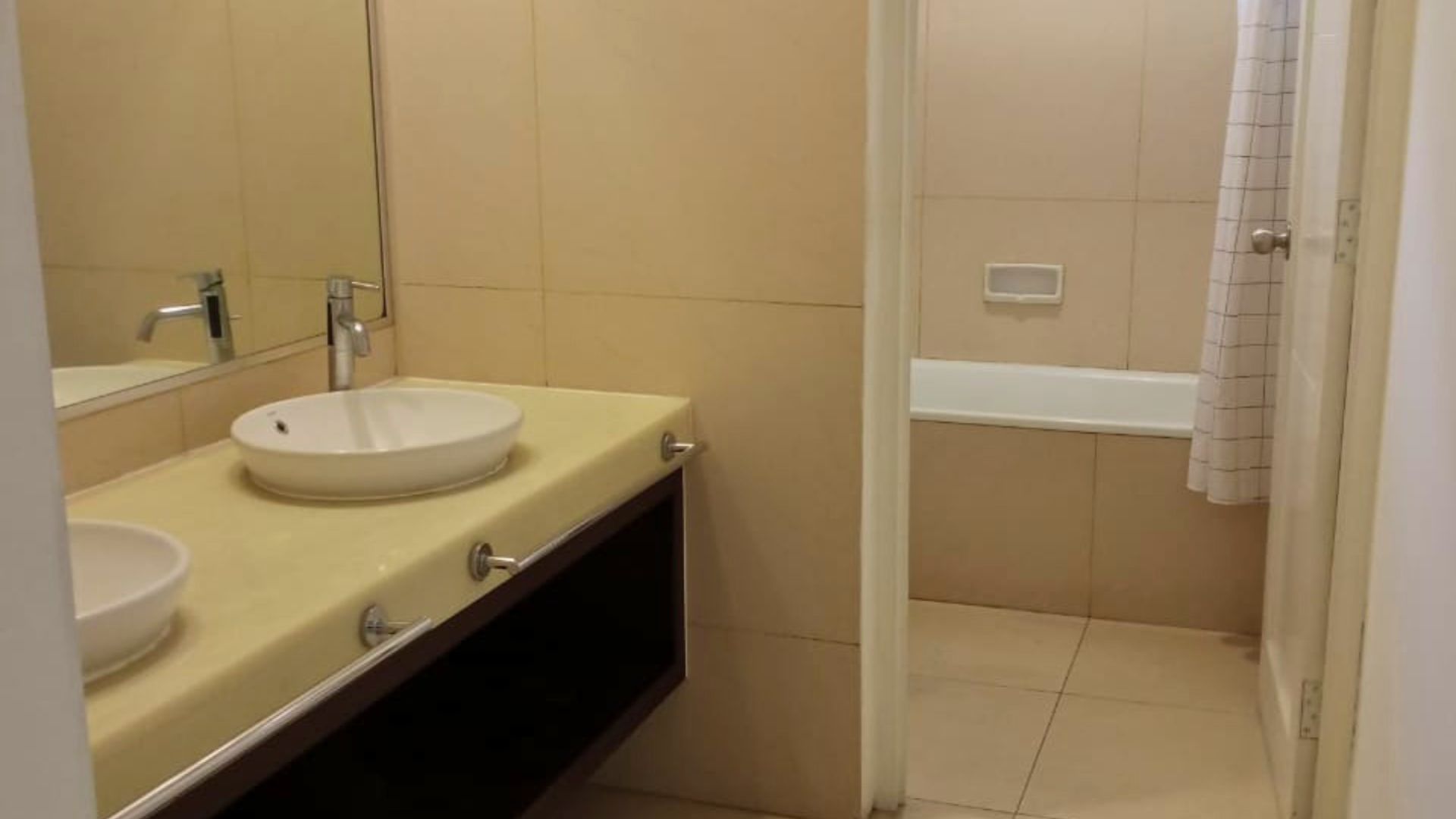 For Rent 4BR House South Jakarta Kemang KMGS112