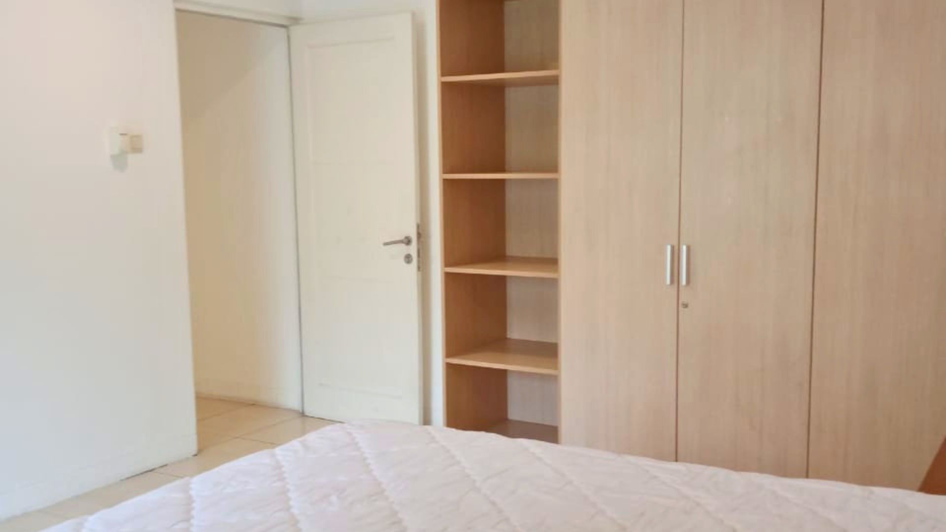 For Rent 4BR House South Jakarta Kemang KMGS112