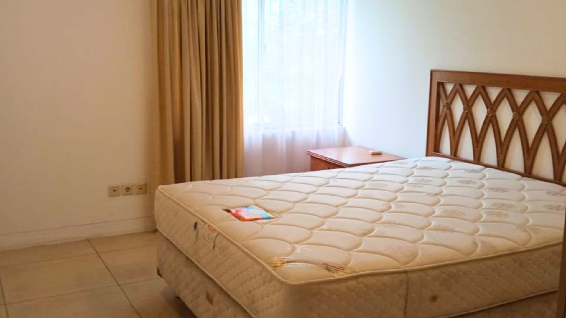 For Rent 4BR House South Jakarta Kemang KMGS128