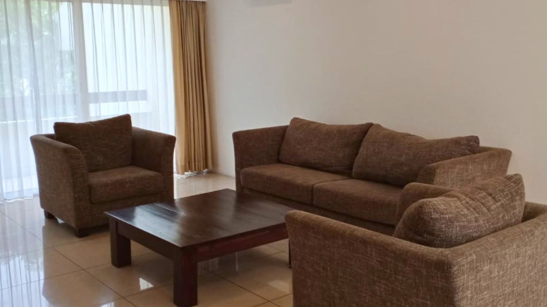 For Rent 4BR House South Jakarta Kemang KMGS112