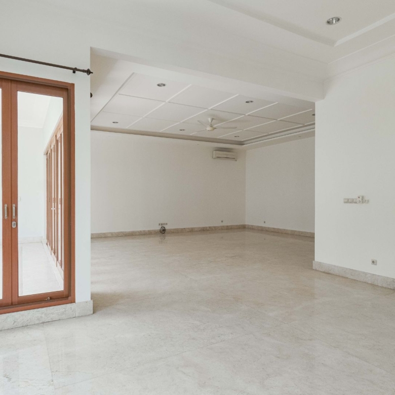 KEMANG SELATAN NO.150D-5BR-LIVING AREA