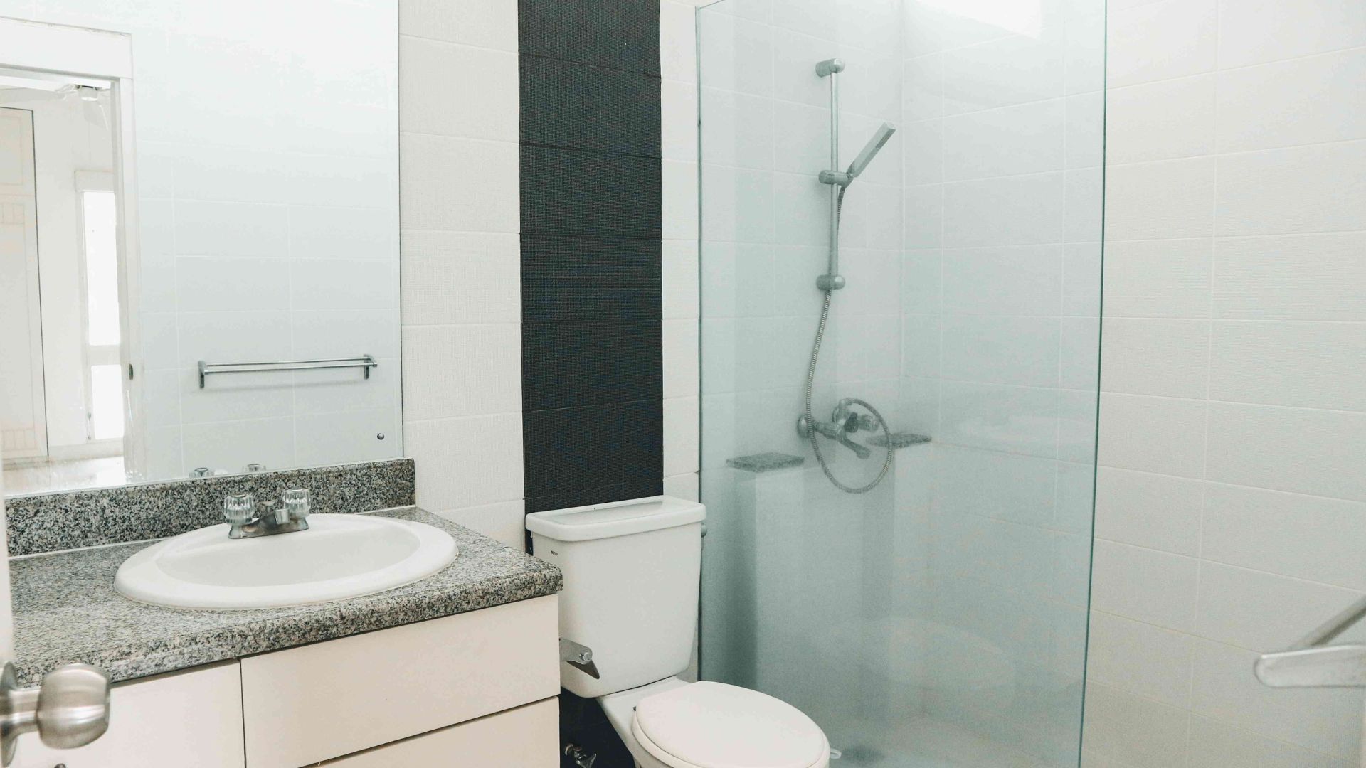 Stylish 4BR Estate Residence at Kemang