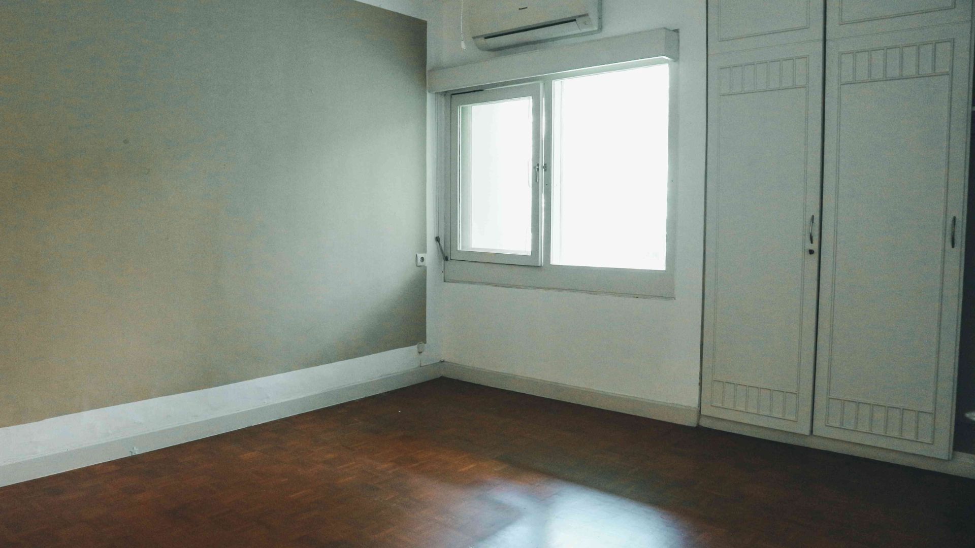 Stylish 4BR Estate Residence at Kemang