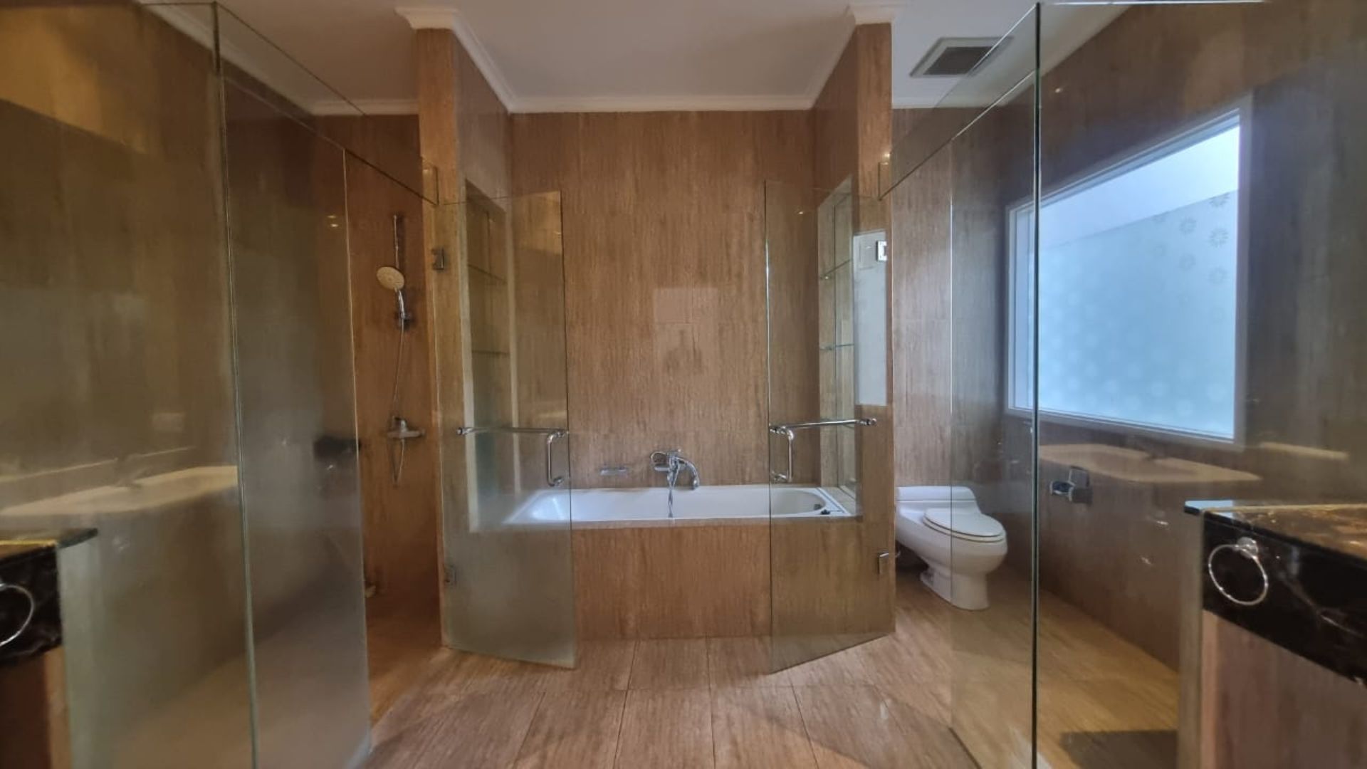 Prestigious and Luxury 4BR in Kemang