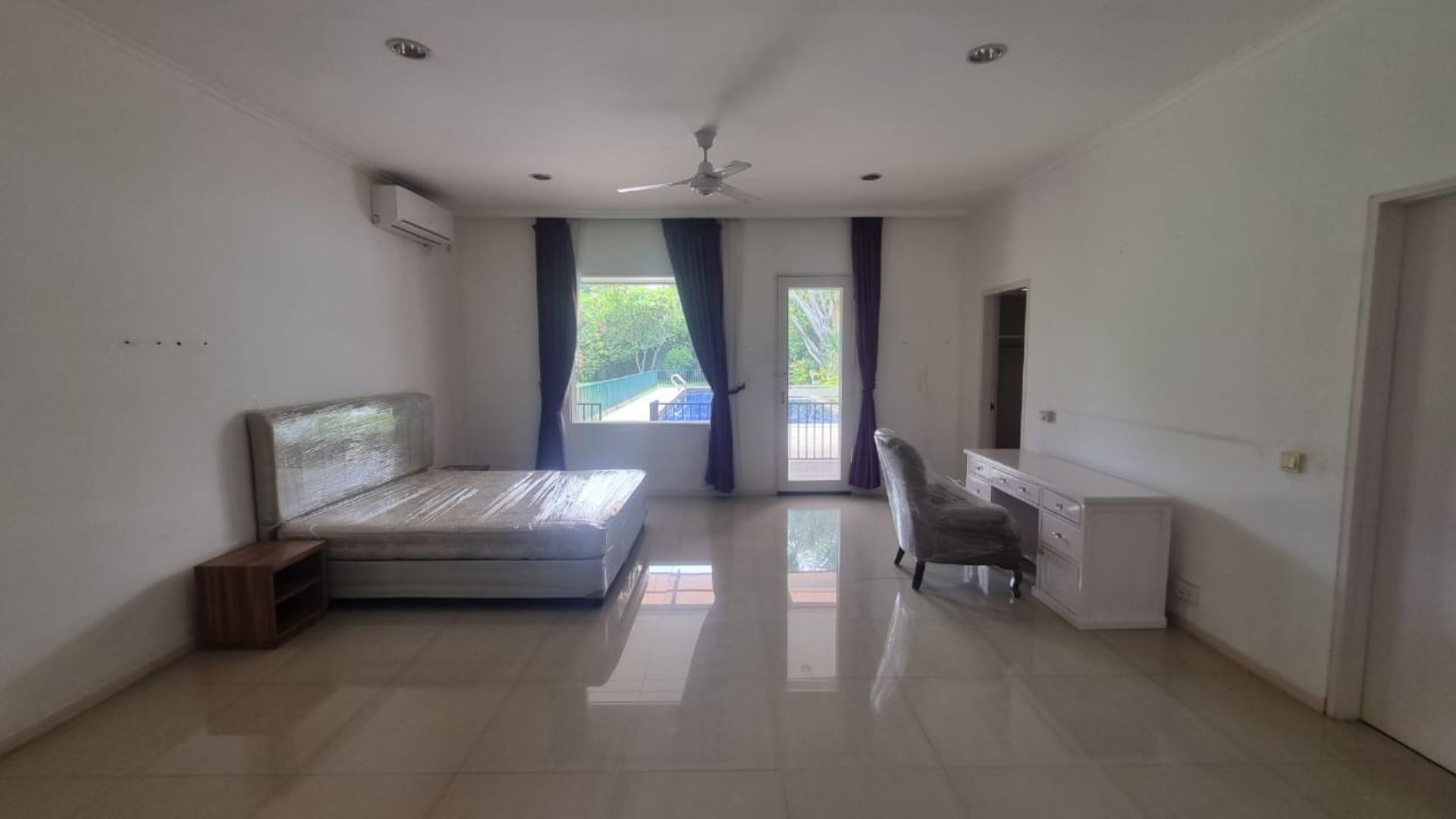 Prestigious and Luxury 4BR in Kemang