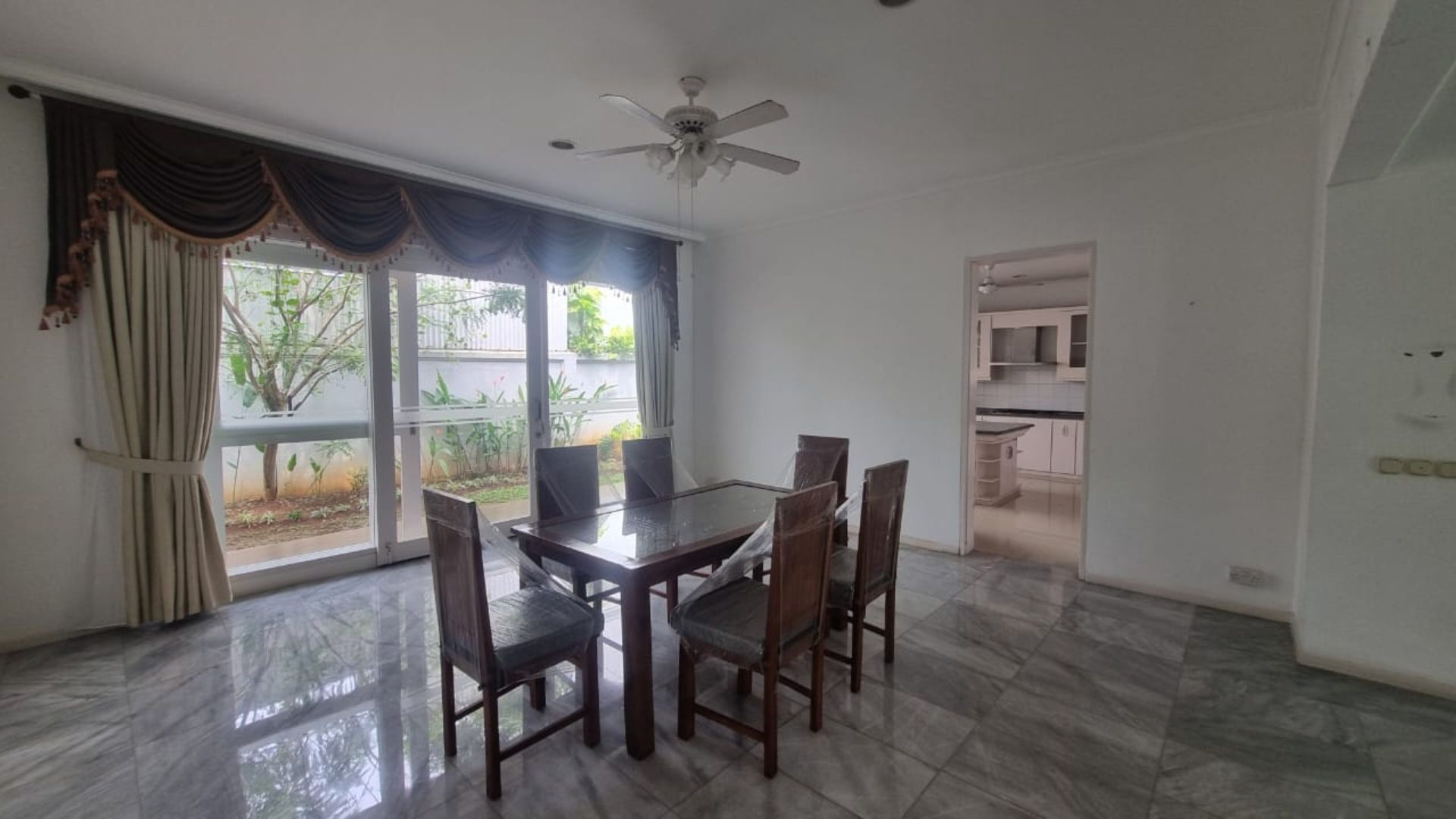 Prestigious and Luxury 4BR in Kemang