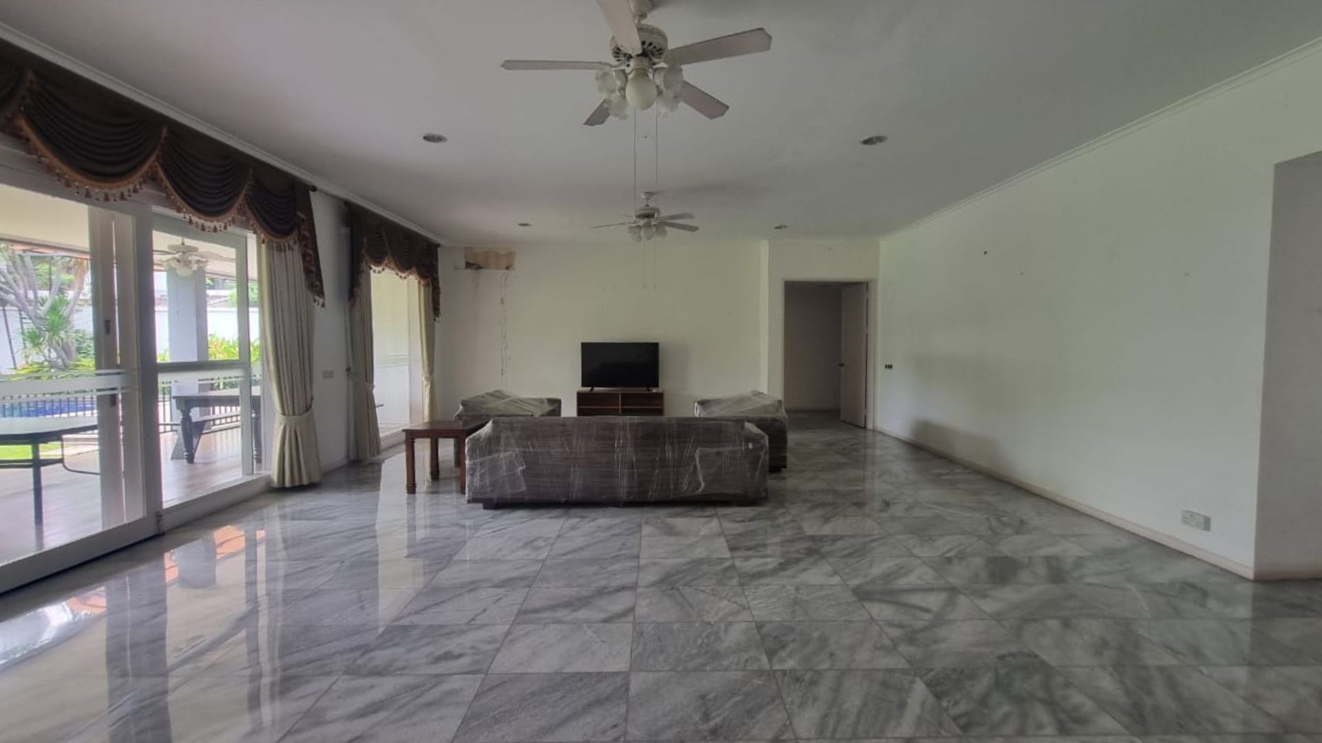 Prestigious and Luxury 4BR in Kemang