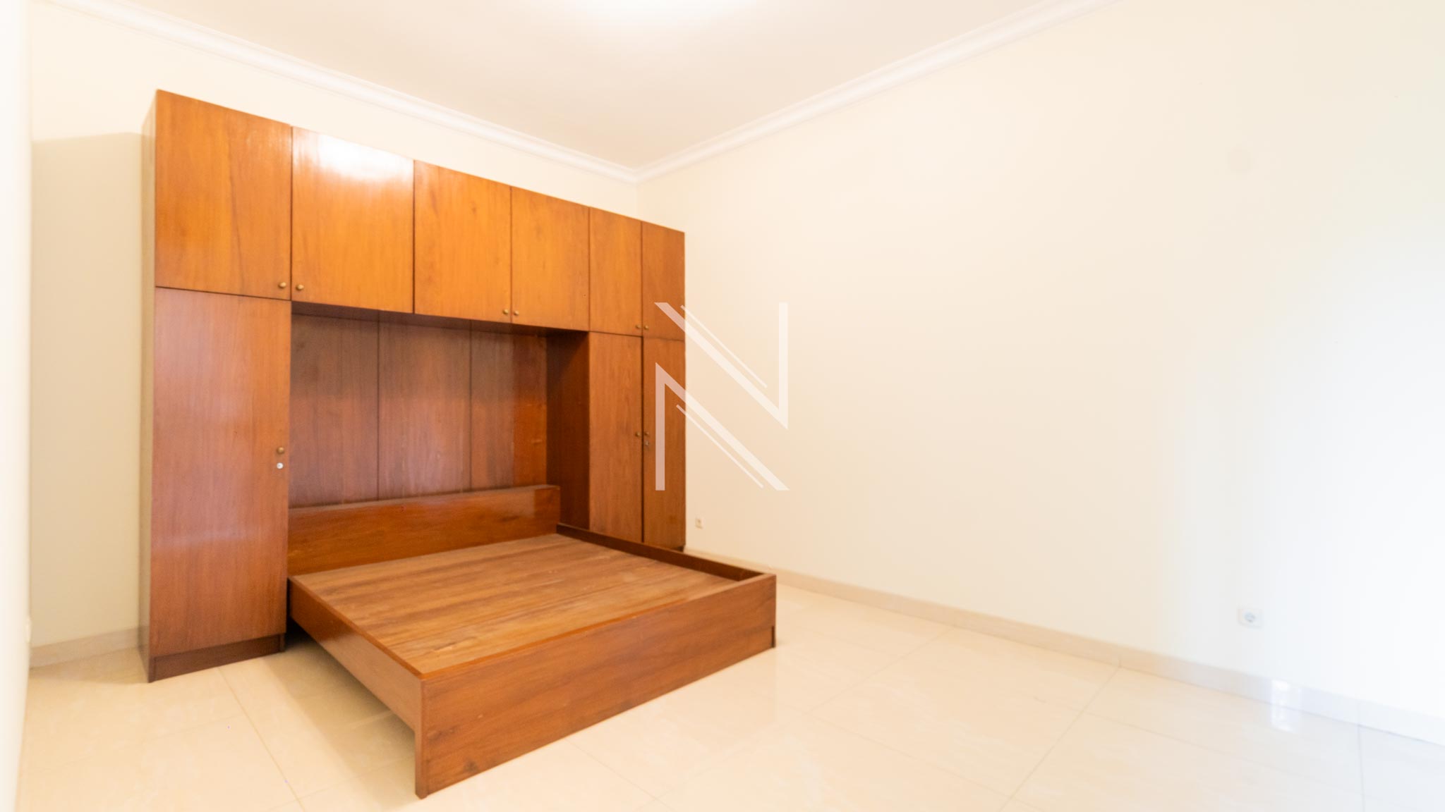 KEMANG TIMUR DALAM NO.18-5BR-BEDROOM 4 Exclusive 5BR Family Home in Prime Location – Kemang