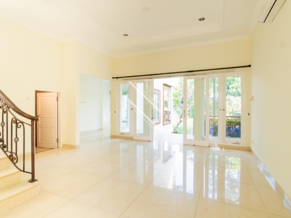 KEMANG TIMUR DALAM NO.18-5BR-FAMILY AREA