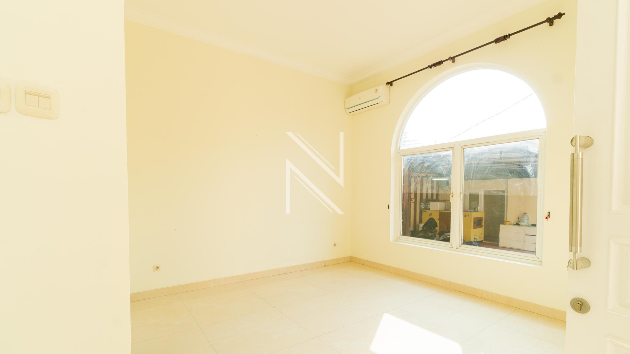 KEMANG TIMUR DALAM NO.18-5BR-LIVING AREA Exclusive 5BR Family Home in Prime Location – Kemang