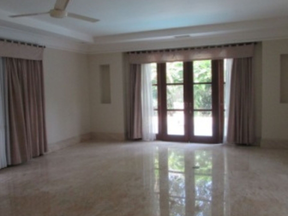 Modern 3BR Urban Home in Kemang