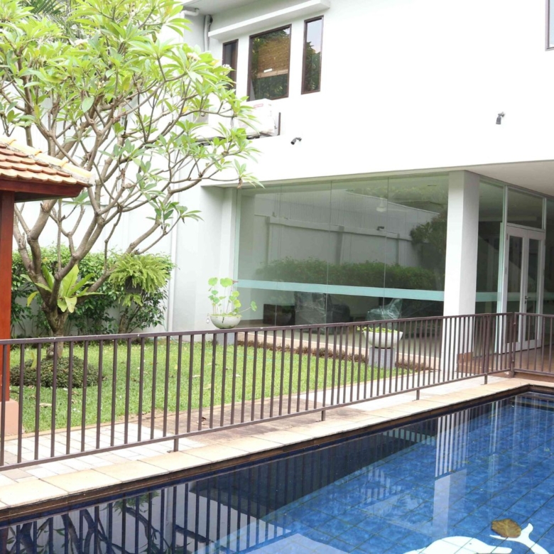 Kebayoran Baru - Cilandak Tengah 2 Kav B - Pool.jpg