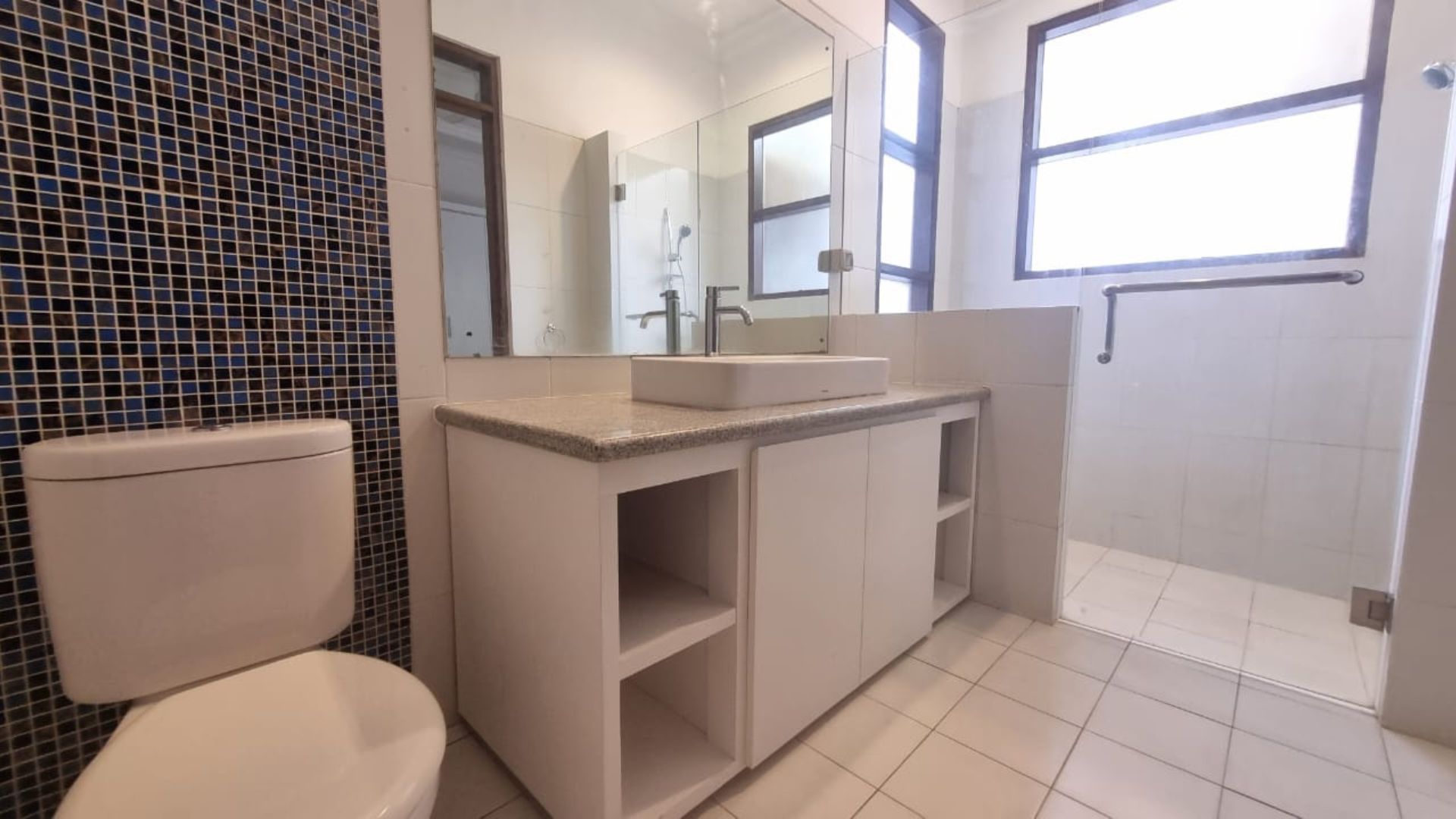 For Rent 4BR House South Jakarta Kemang KMG190