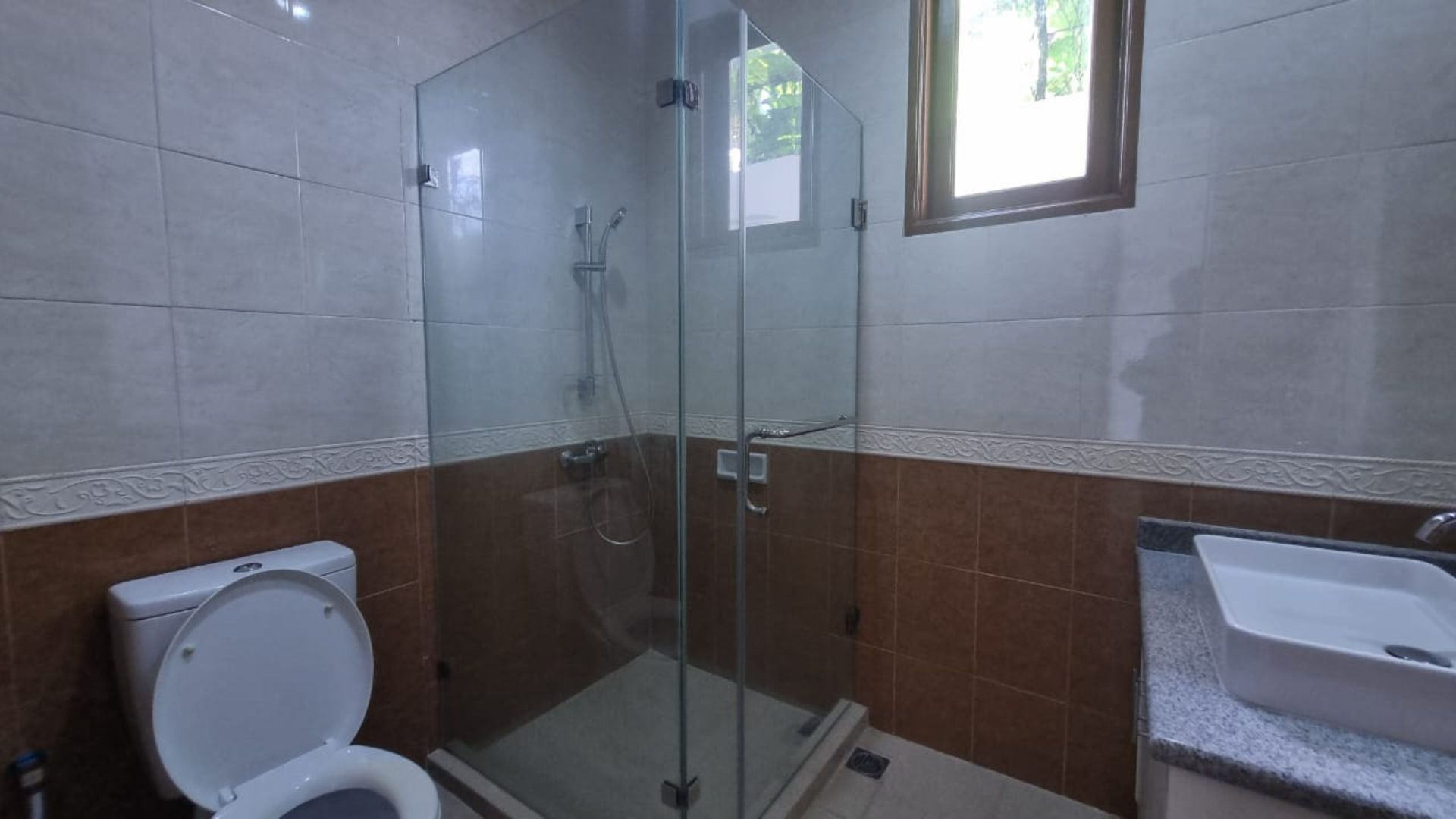 For Rent 4BR House South Jakarta Kemang KMG190
