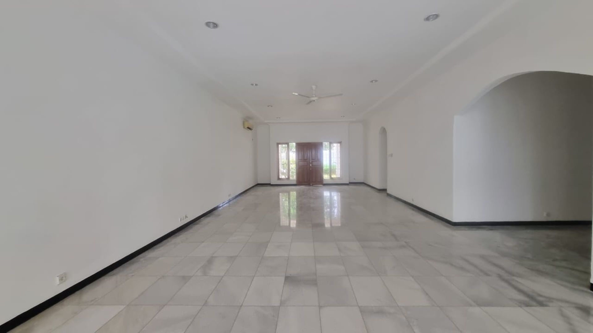 For Rent 4BR House South Jakarta Kemang KMG232