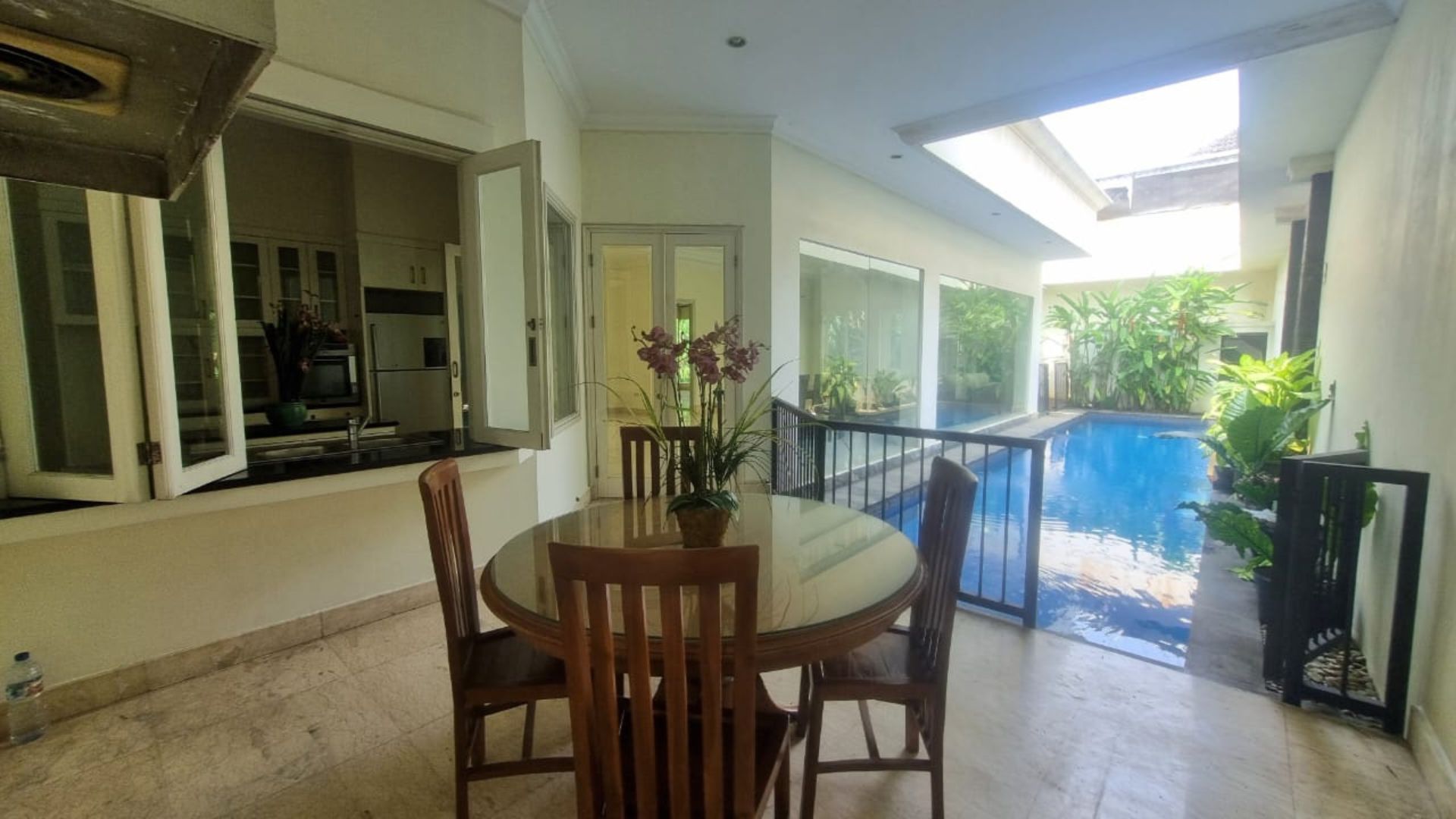 For Rent 5BR House South Jakarta Kemang KMGS013