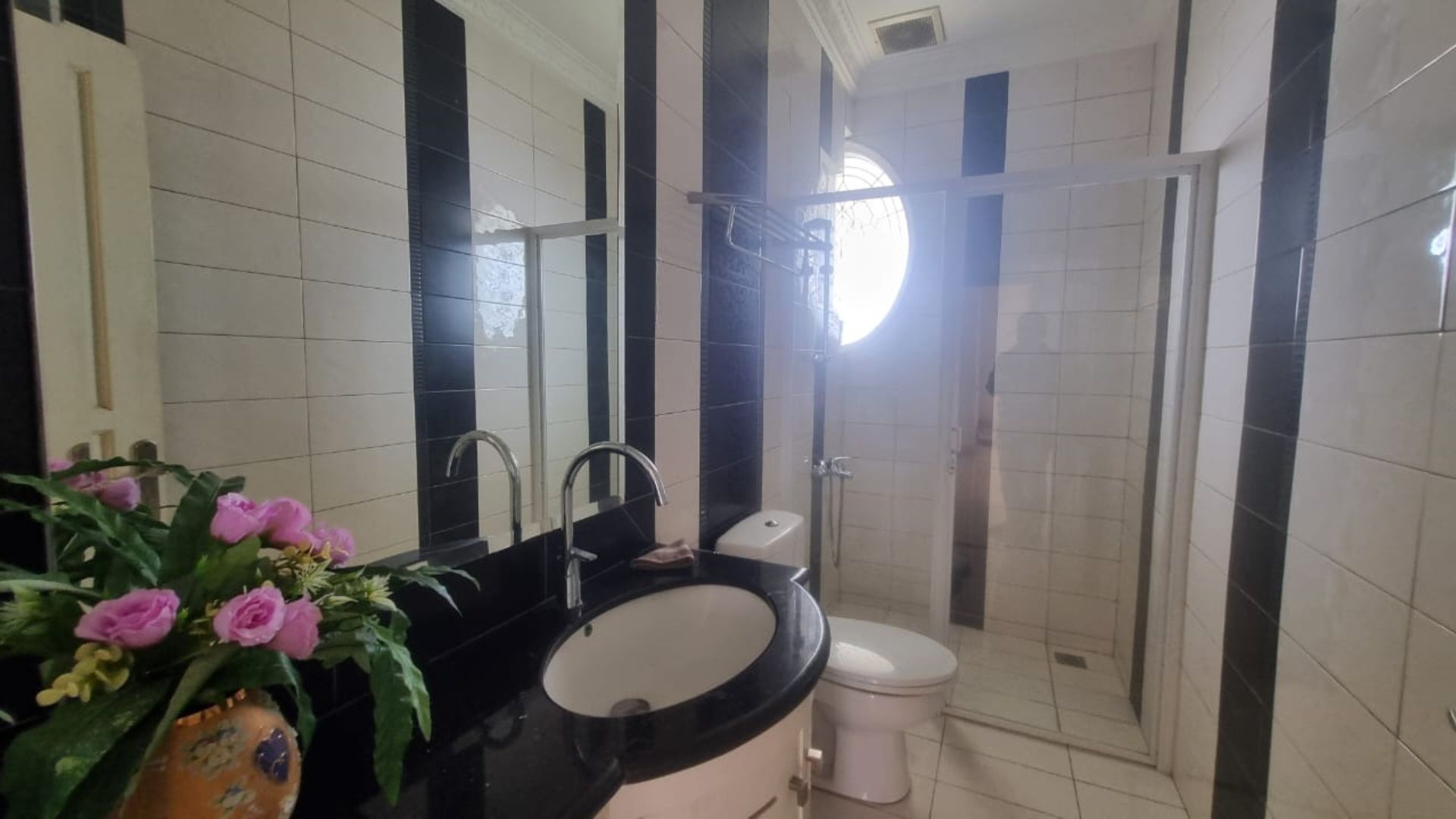 For Rent 5BR House South Jakarta Kemang KMGS013