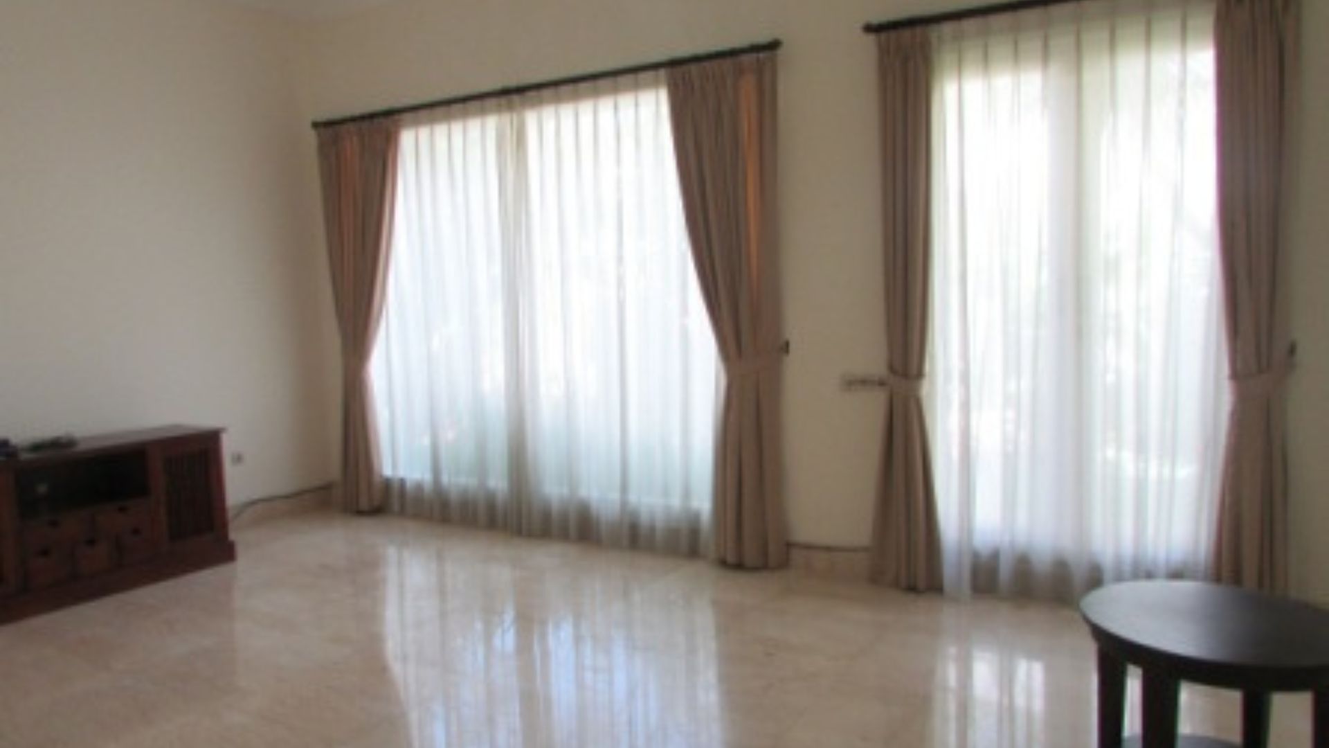 For Rent 5BR House South Jakarta Kemang KMGS013
