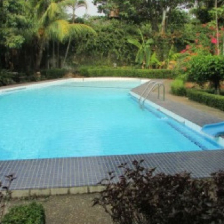 Kemang Selatan 9 No 12 Kav A-3BR-SWIMMING POOL